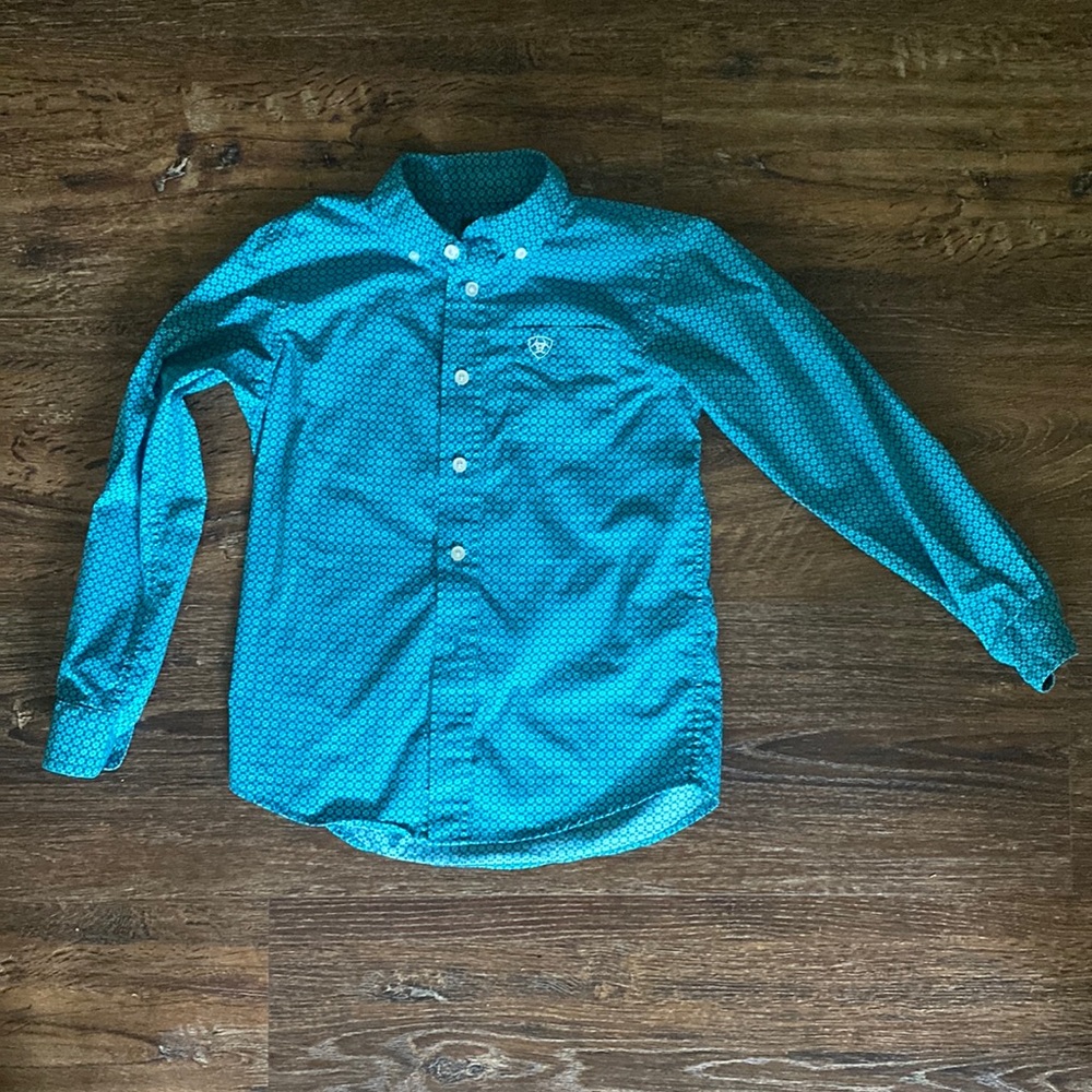 Excellent condition kids XS ARIAT button up